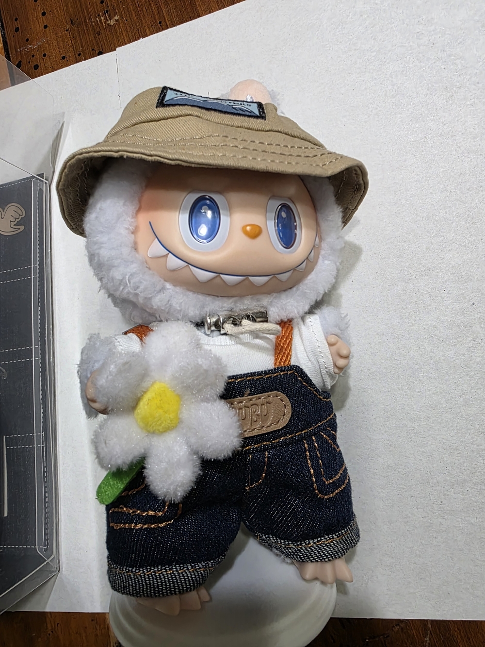 Pop Mart Labubu Fall In Wild